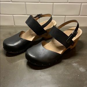 Dansko Maryjane clogs 40 (9.5 - 10) black leather